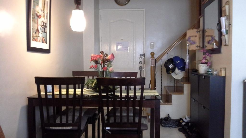 California Garden Square Apartment Manila